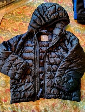 Primary Black Lightweight Puffer Little Kids Size 4-5